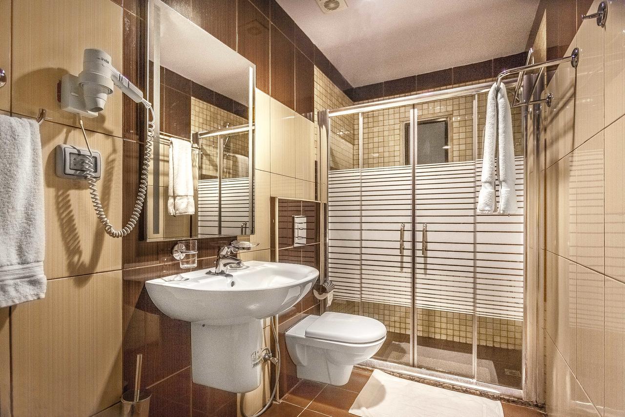 Sofia Suites Hotel Amman Exteriör bild