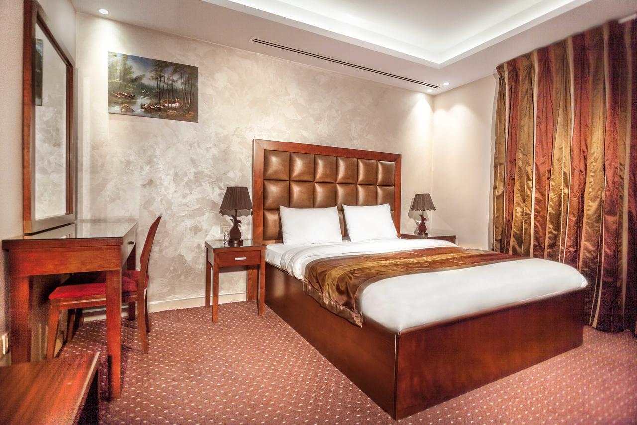 Sofia Suites Hotel Amman Exteriör bild
